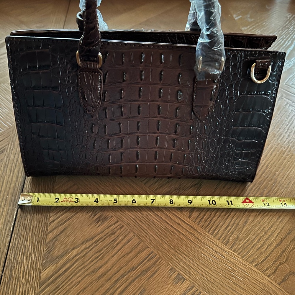 Chic Brown Crocodile-Embossed Women's Satchel